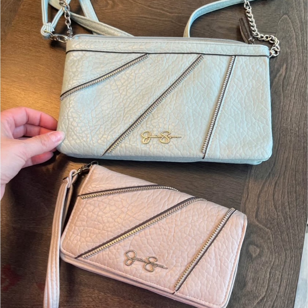 Jessica Simpson Cream and Pink Crossbody Bags